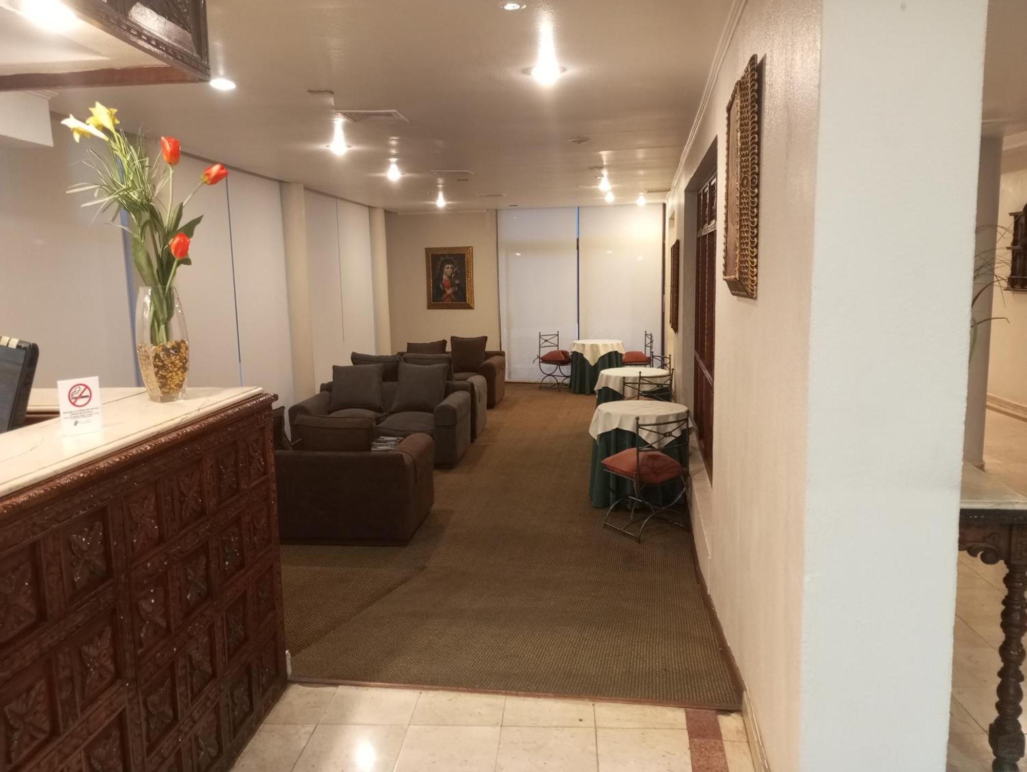Hotel Alcala Del Rio Santiago Buitenkant foto