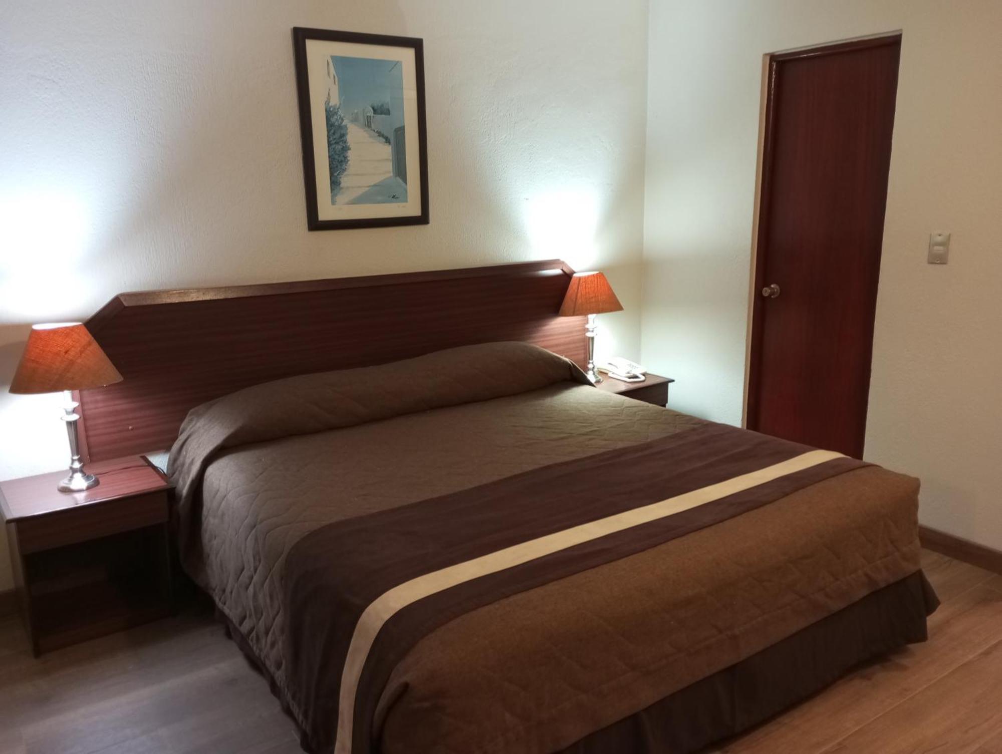 Hotel Alcala Del Rio Santiago Buitenkant foto