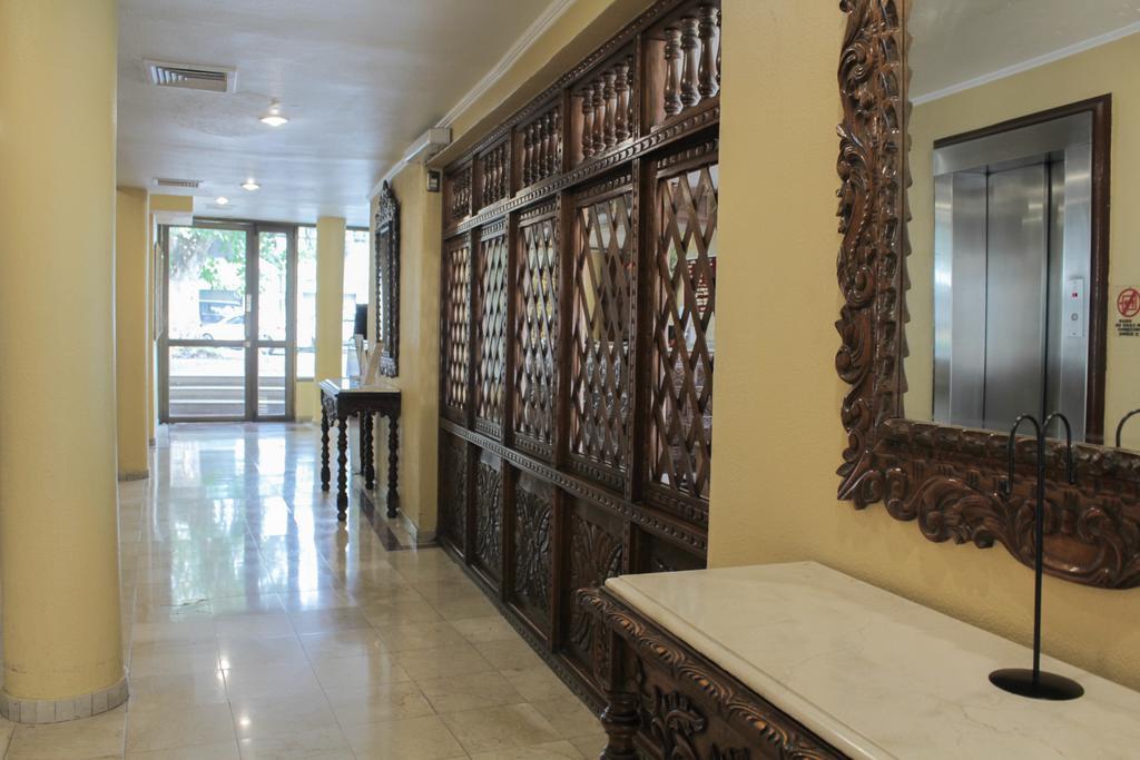 Hotel Alcala Del Rio Santiago Buitenkant foto